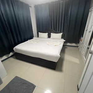 Kamer met een Queen Size Bed